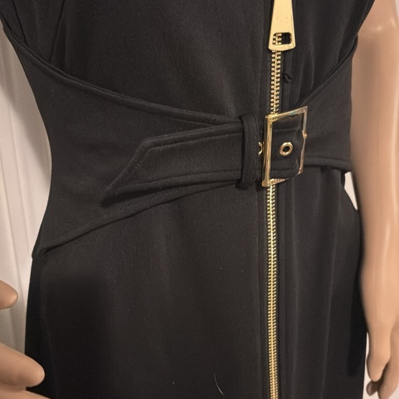 CALVIN KLEIN BLACK WITH GOLD ZIPPER MIDI DRESS SIZE 4 - Picture 3 of 9